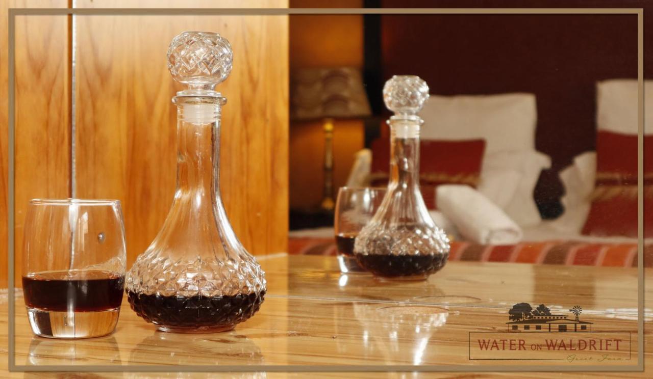 Water On Waldrift Guesthouse เฟเรนนิงิง ภายนอก รูปภาพ